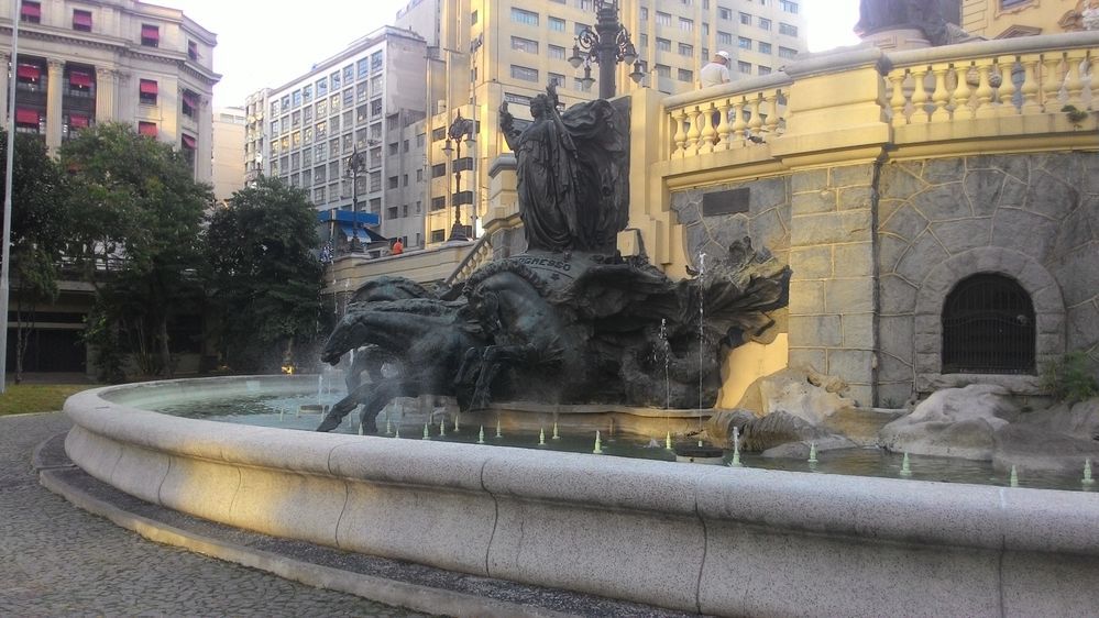 "Carlos Gomes" Monument