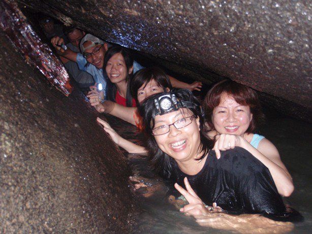 Like I said, if you're feeling adventurous, there are also the wet tours. Not for the claustrophobic though