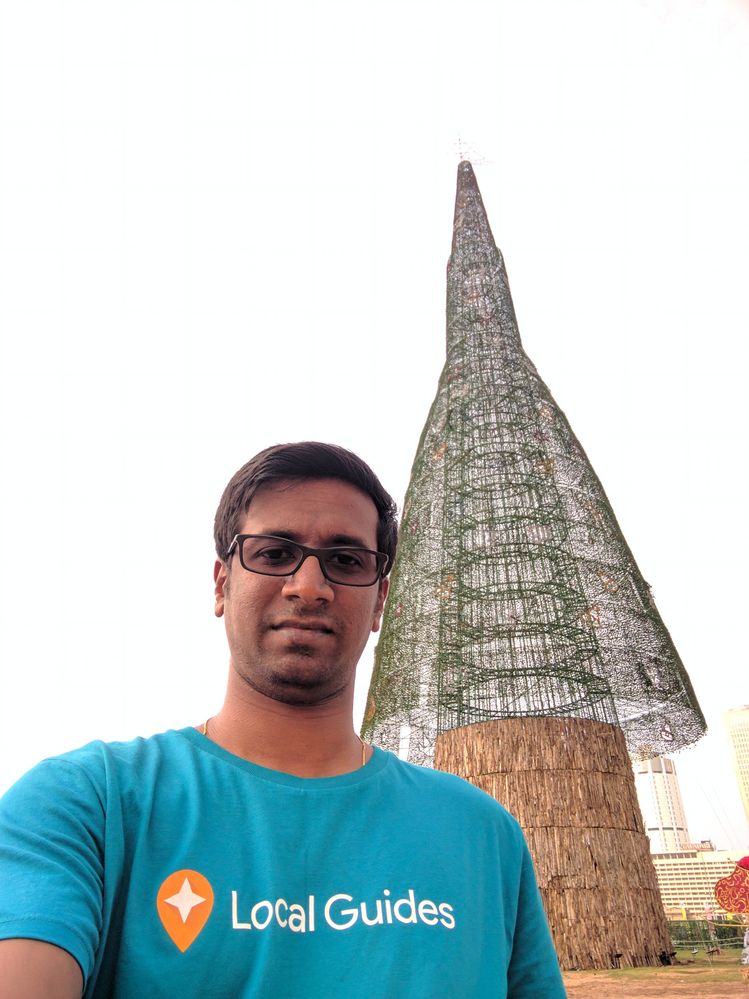 Ilankovan with world’s tallest artificial Christmas tree