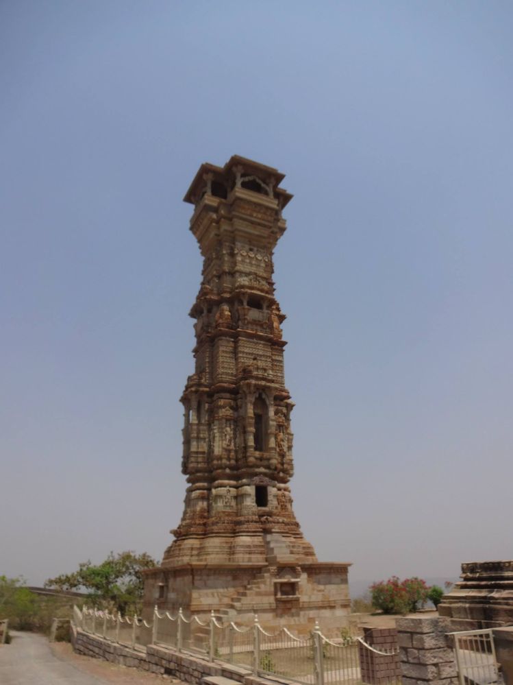Kirti Stambha - 22 meters high pillar was built in the glory of Jainism.