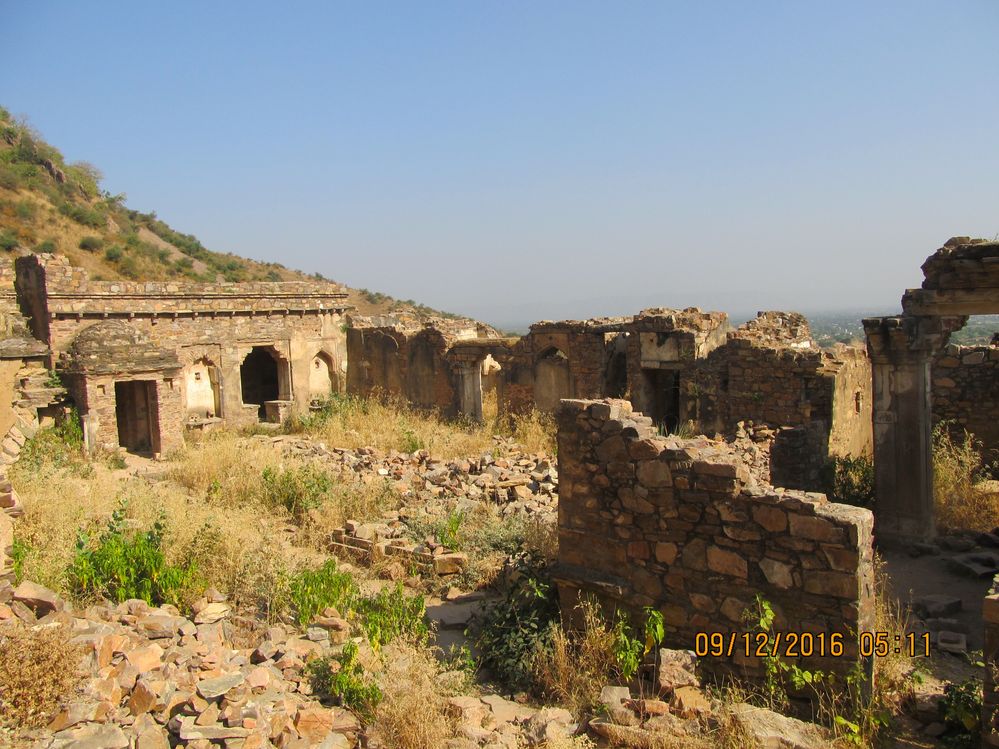 More of the palace ruins