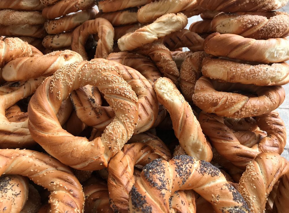 Caption: A photo of braided bread rings known as "obwarzanek" in Poland. (Local Guide @TorM)