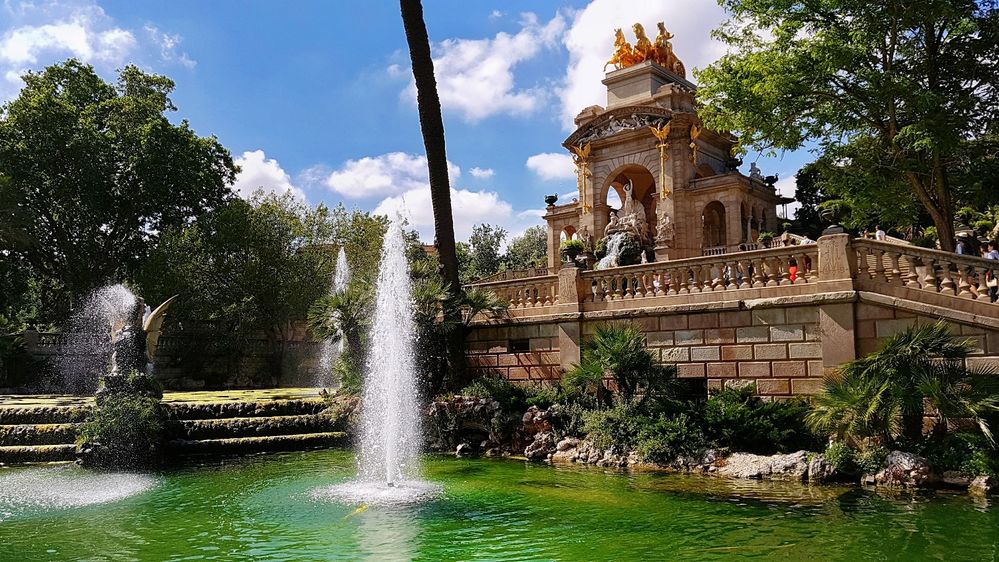 Cascada Monumental al Parc de la Ciutadella. Barcelona. Foto por Francesc Domingo.  Cámara Smartphone Samsung Galaxy S7.