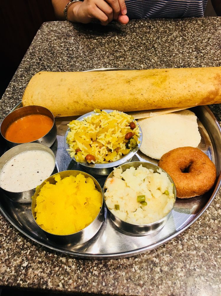 Southy Restaurant, Adhchini, Delhi