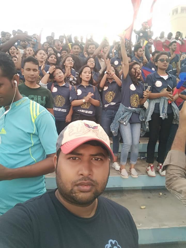 Taking a selfie with nepal fans