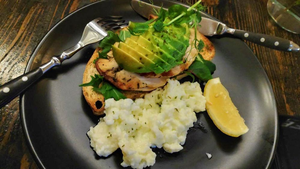 Egg White Scramble with Grilled Chicken and Avocado