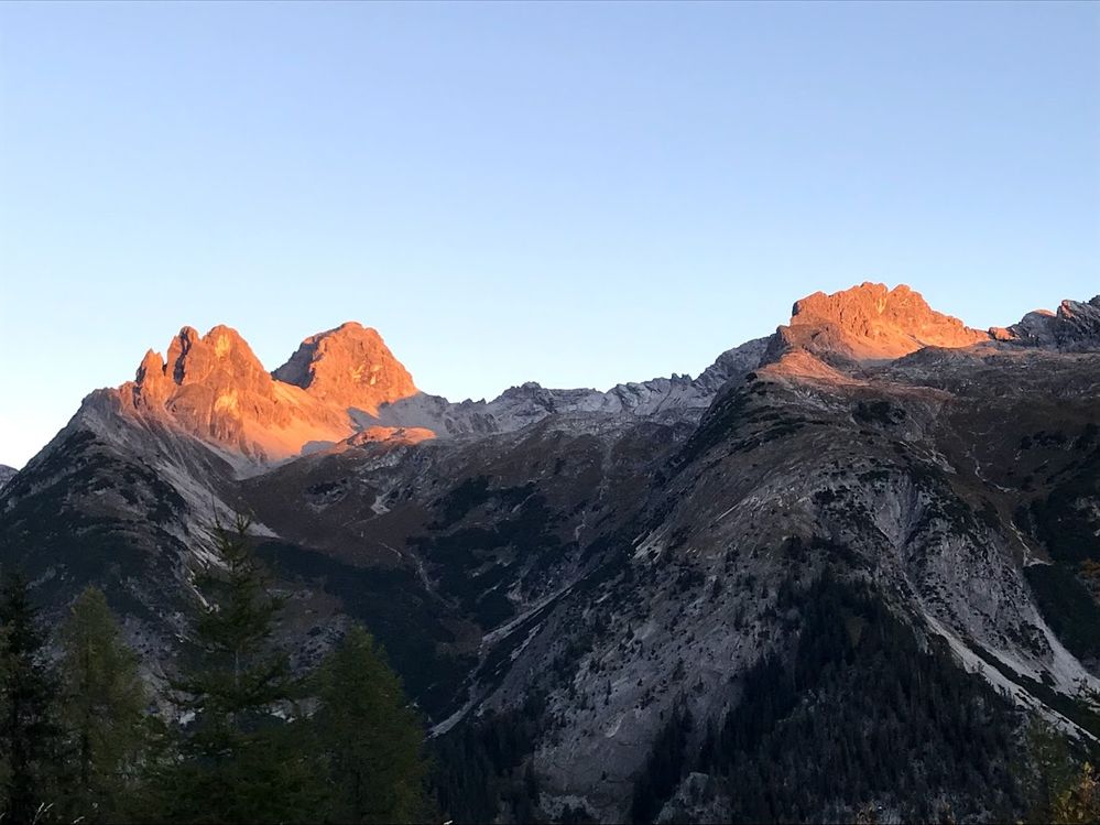 Sonnenaufgang in den Lechtaler Alpen