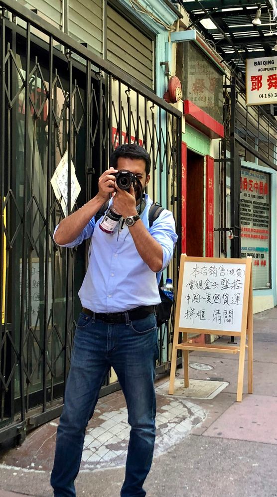 Caption:  Capturing the moment in SF's Chinatown, @OmerAli, Connect Live 2018 attendee. Photo:@KarenVChin
