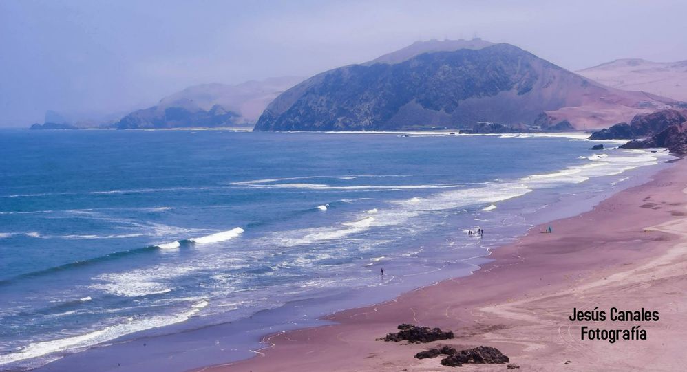 Playa La Ensenada, Distrito de San Antonio, Cañete, Lima - Perú