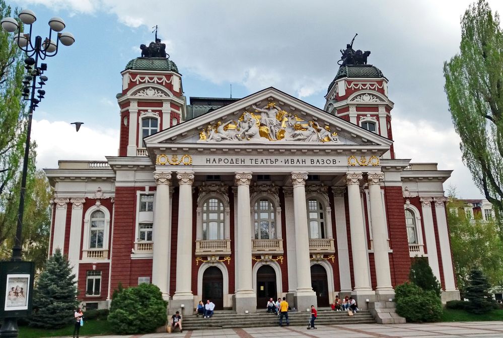 Caption: Bulgarian National Theatre "Ivan Vazov" in Sofia (Local Guide Rade Spasovski)