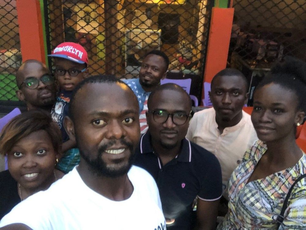 Douala Local Guides Meetup end Selfie