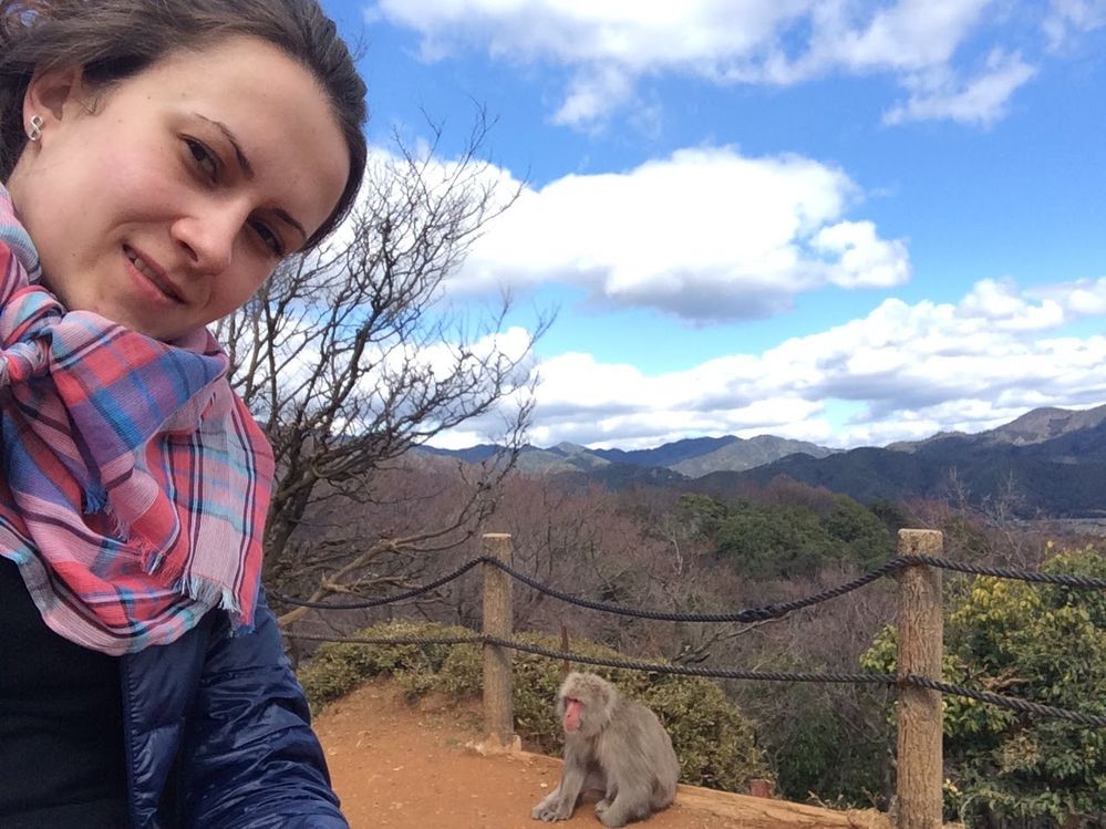 Caption: A photo of me and one of the Arashiyama's monkey. (Local Guide @Ivi_Ge)