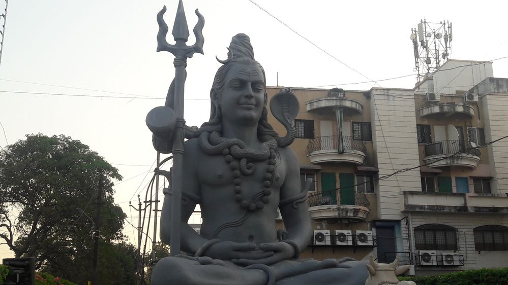 Lord Shiva idol - So soothing look
