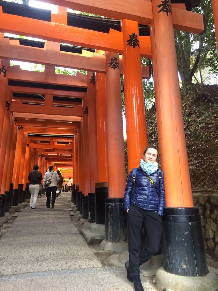 Caption: A photo of me in front of the Senbon Torii ("thousands of torii gates"), Fushimi Inari taking during my trip in Kyoto, Japan. (Local Guide @Ivi_Ge)