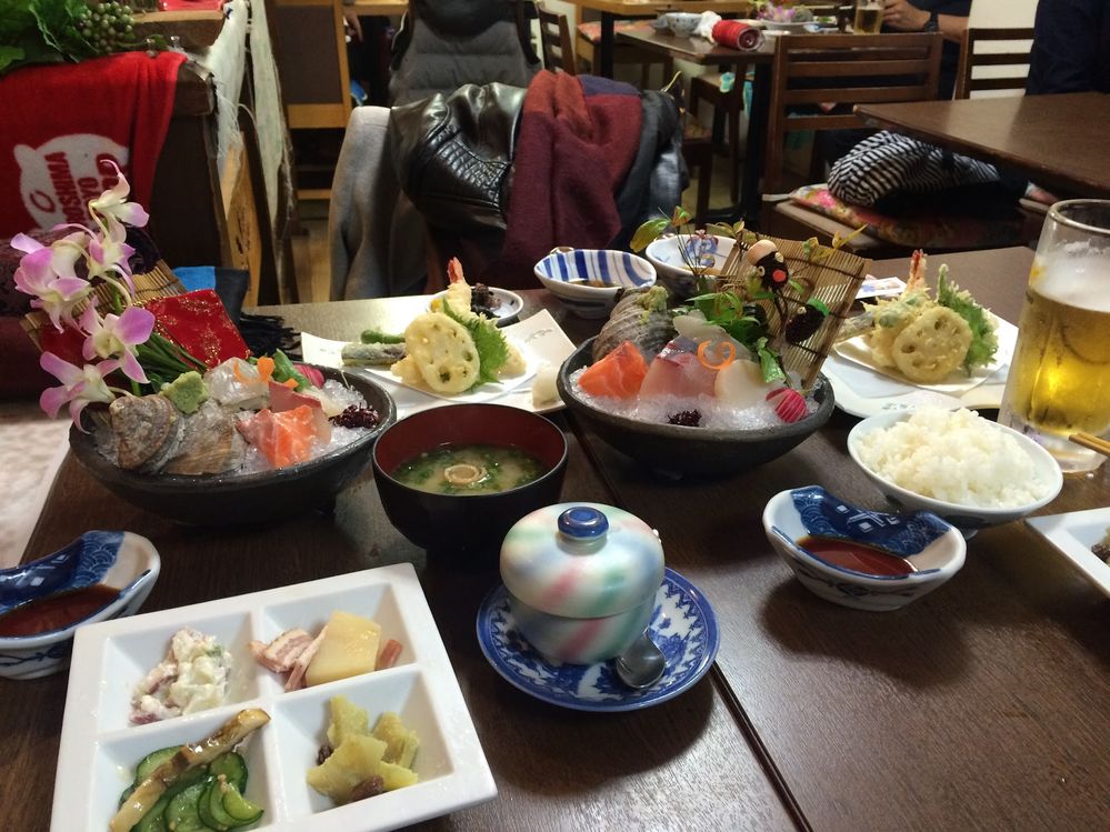 Caption:  A photo of different kind of Japanese traditional dishes. (Local Guide @Ivi_Ge)