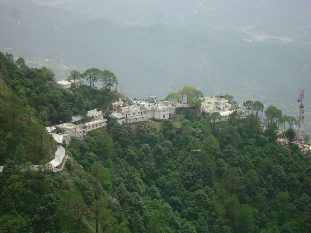 Caption: Mata Vaishno Devi shrine, a complete view (Photo by Local Guide Ishant Gautam).