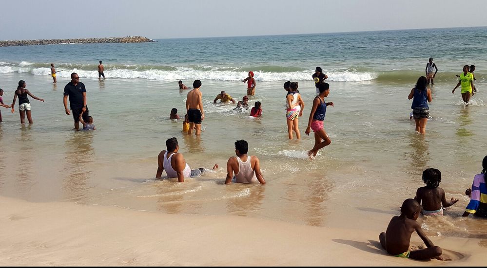 Caption: Families and friends came out to catch some fun. the Lekki beach