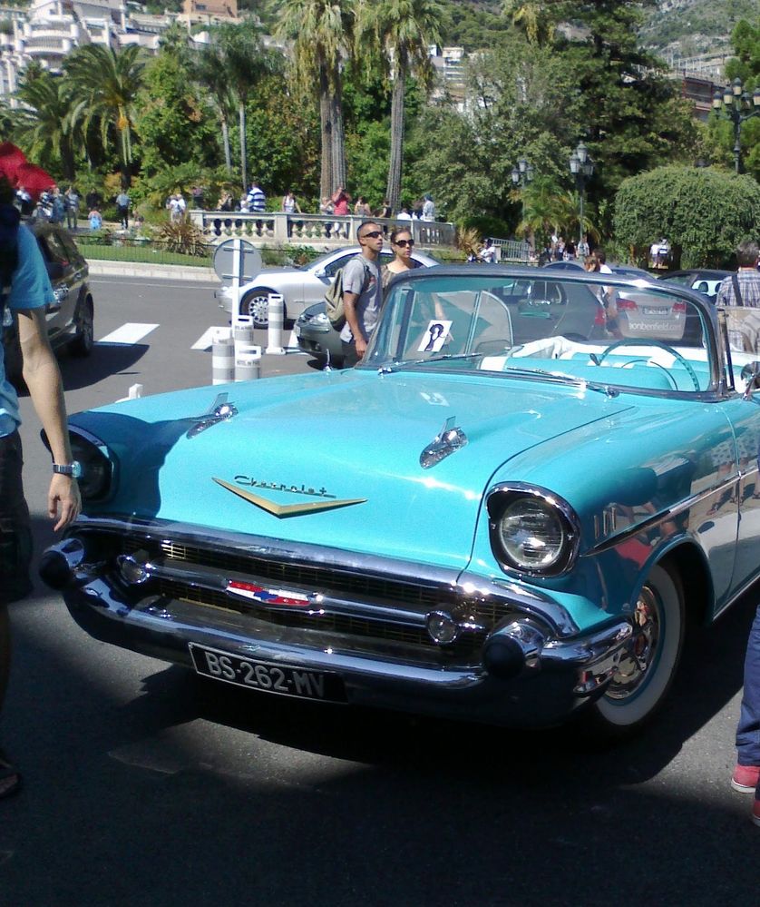 Caption: A photo of a vintage car in Monaco (Local Guide @MoniDi)
