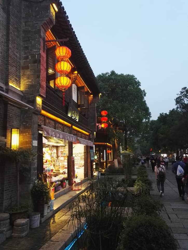 Caption: A photo of traditional pedestrian street in Nanjing. (Local Guide @TsekoV)