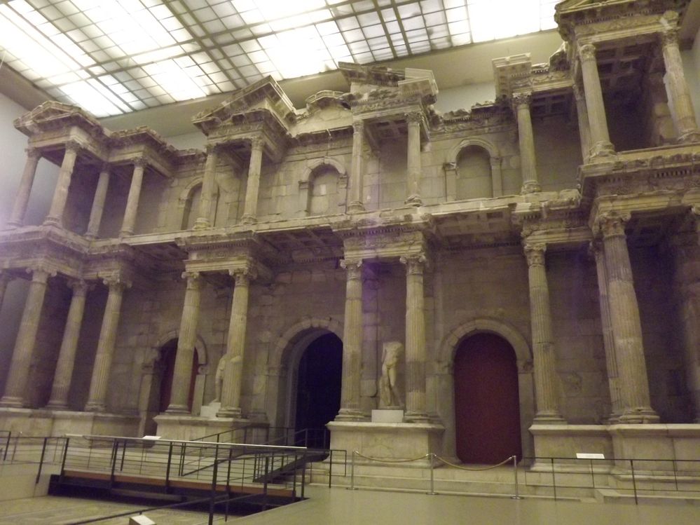 Caption: A photo in Pergamonmuseum, Berlin, Germany (Local Guide @KatyaL)