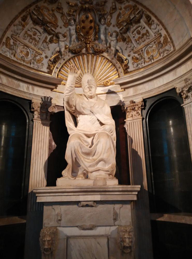 Bantinelli雕刻的作品- 梅狄奇家族第一位羅馬教皇里歐十世。