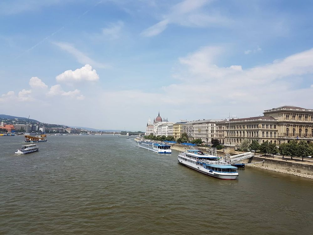 Caption: View from the Chain Bridge, Budapest, Hungary (Local Guide @InaS)