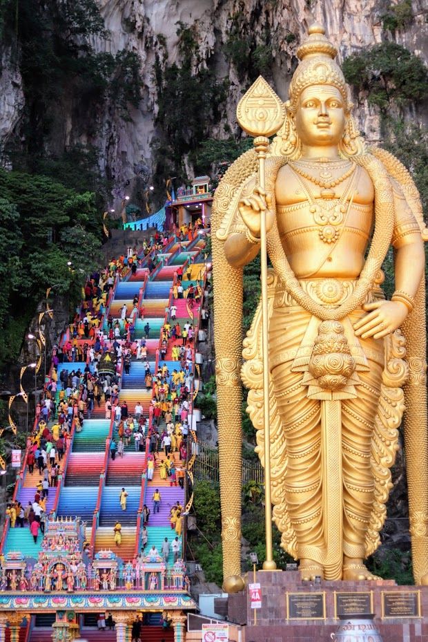 Caption: A photo of a statue of Lord Murugan, the Hindu god of war located in Selangor, Malaysia. (Local Guide @StephenAbraham)