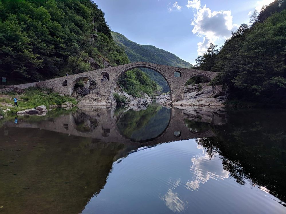 Caption: A photo of Devil's Bridge in Rhodope mountains (Local Guide @MoniDi)