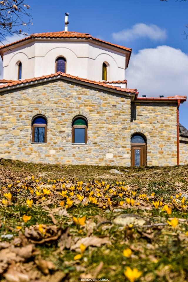 St. Christopher chapel, Mavranei, Grevena, Greece | © Thomas Biziouras