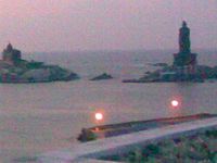 Vivekananda Memorial and Thiruvalluvar statues in daylight