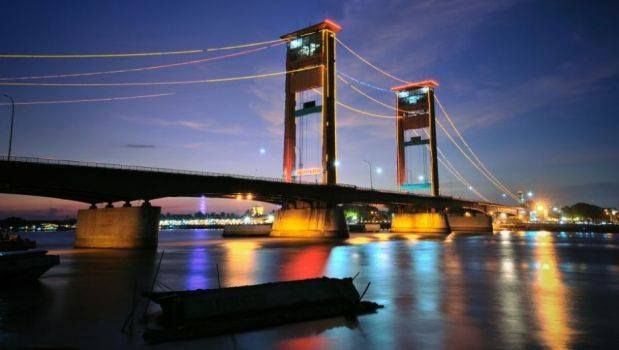 Jembatan Ampera