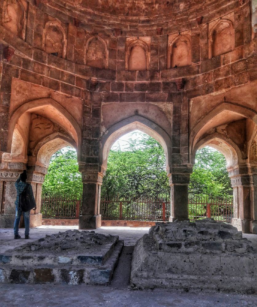 Caption: Photo from Mehrauli Archeological site, New Delhi, India (Photo by Local Guide Ishant Gautam).