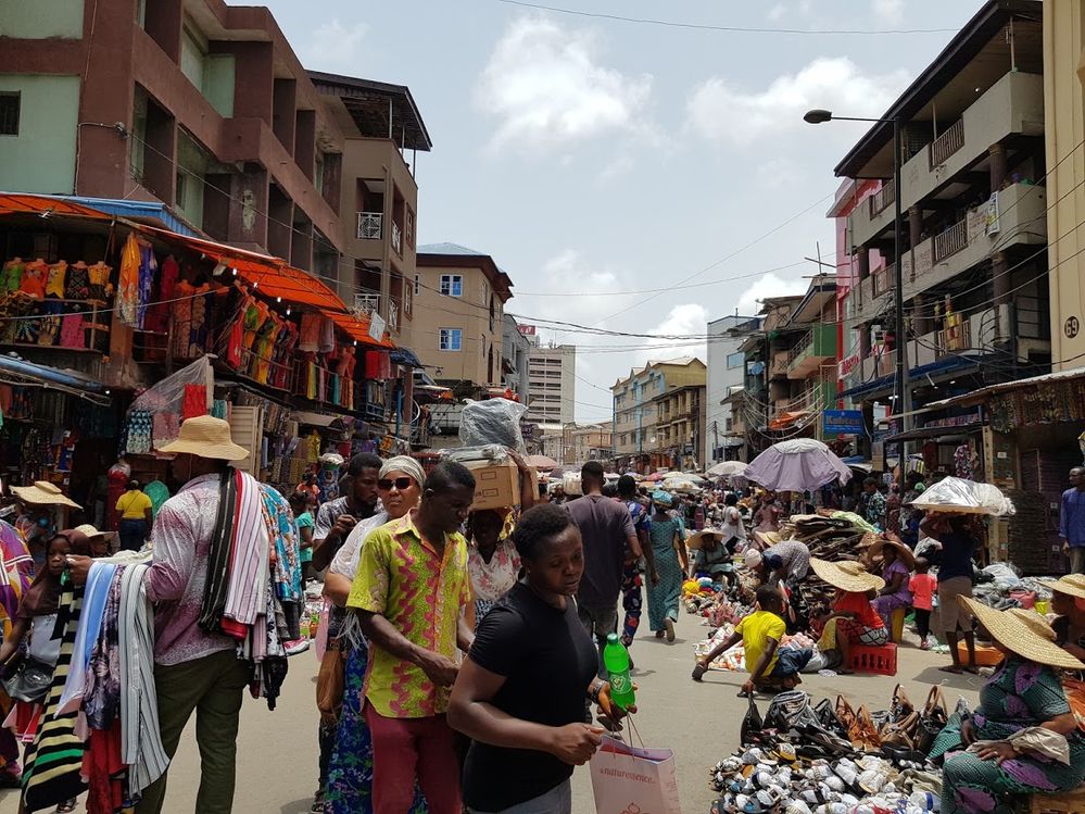 Street in Lagos czech LAGOS MARRIOTT