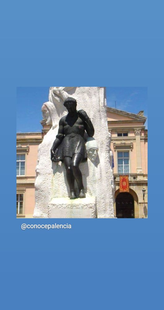 Estatua de Alonso Berruguete situada en la Plaza Mayor de Palencia