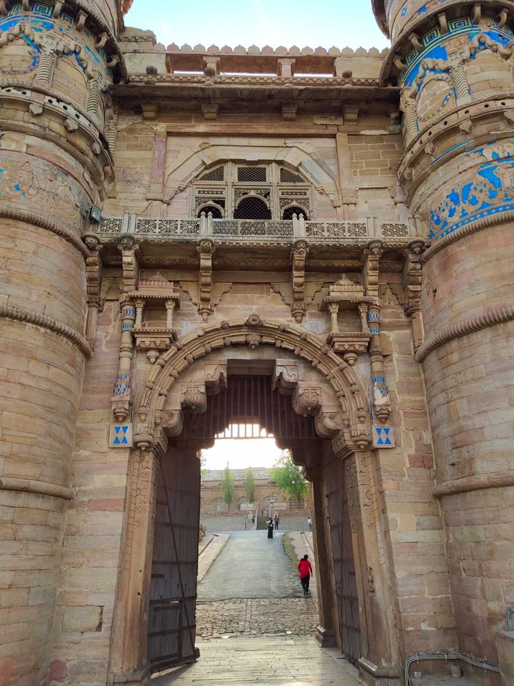 A photo of entrance gate of Gwalior fort