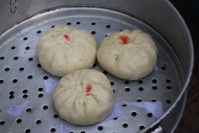 Baos with Meat Fillings