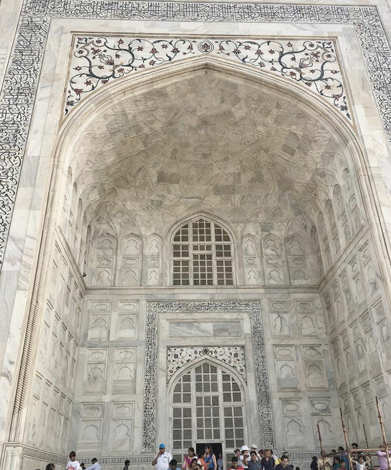 The Architecture: The Taj Mahal is a brilliant piece of Mughal architecture more than anything else. It is simply one of the most stunning monuments ever built. White marble