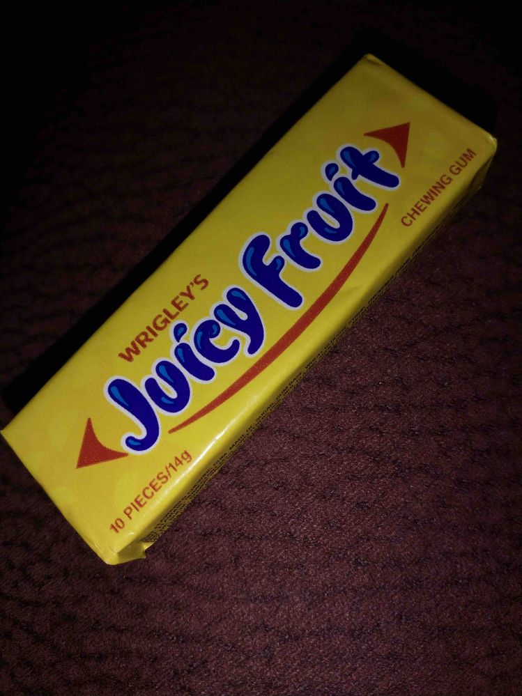 Couldn't really stomach the fake frog cakes so bought some good old fashioned Juicy Fruit instead!