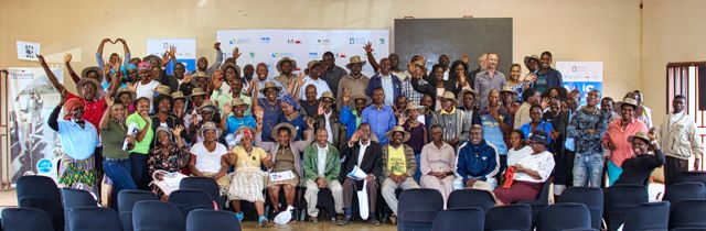 A photo of all the attendees of the Ga-Mokgotho Water project. Photo cred: Local Guide Leora Hart