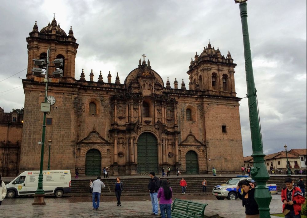 Caption: Iglesia colonial en Cuzco - Perú (Local Guides @FaridMonti)