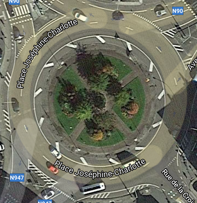 The roundabout now fully cleaned