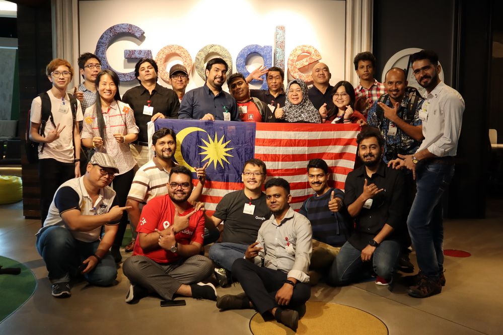 Malaysia Local Guides Community in Google Malaysia office. Photo Credit: Local Guide @ StephenAbraham