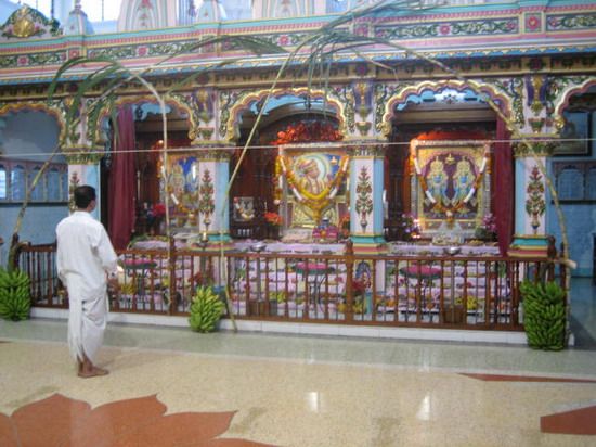 Shree Cutch Satsang Swaminarayan Temple Mombasa (swaminarayanwales.org.uk)