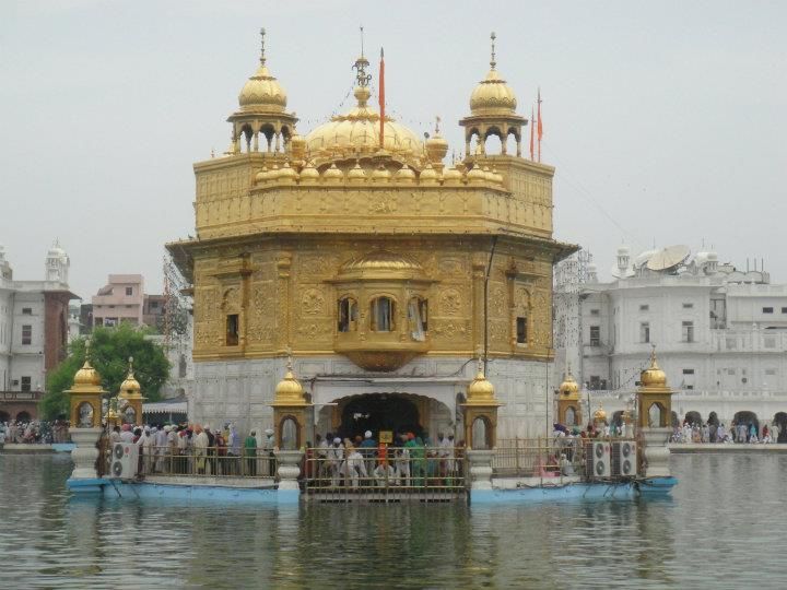 Harmandir Sahib, Amritsar, INDIA.